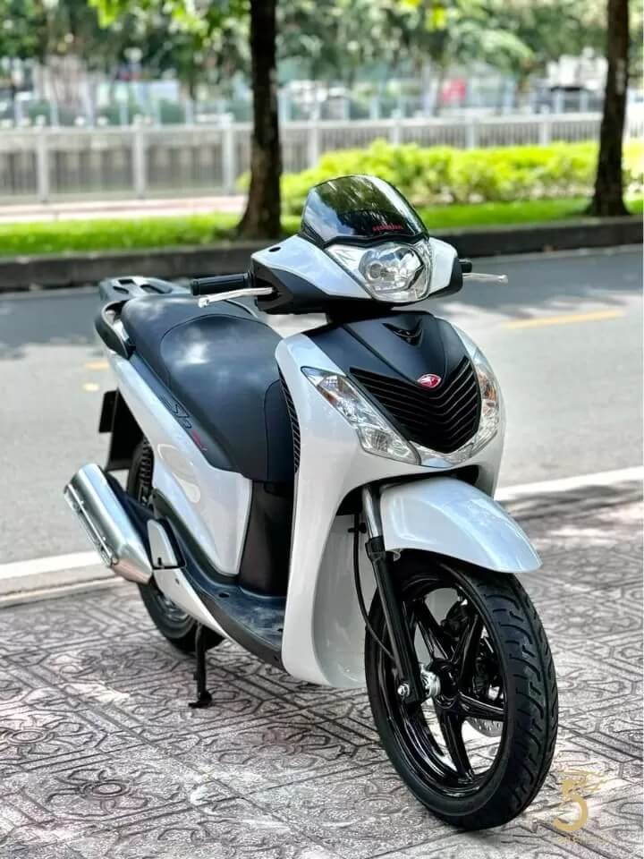 So sánh SH 150i Việt Nam và Ý