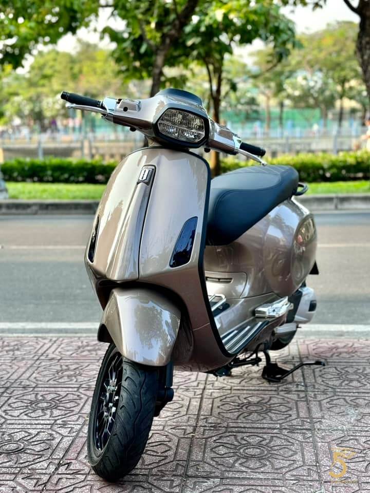 Giá bán xe Vespa LX 125 cũ là bao nhiêu