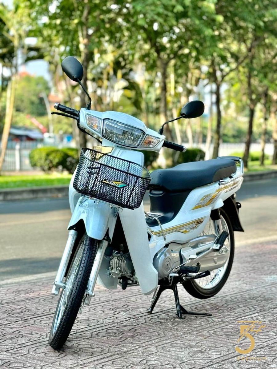 Honda Dream 125 2024 Thái Lan màu trắng siêu hot