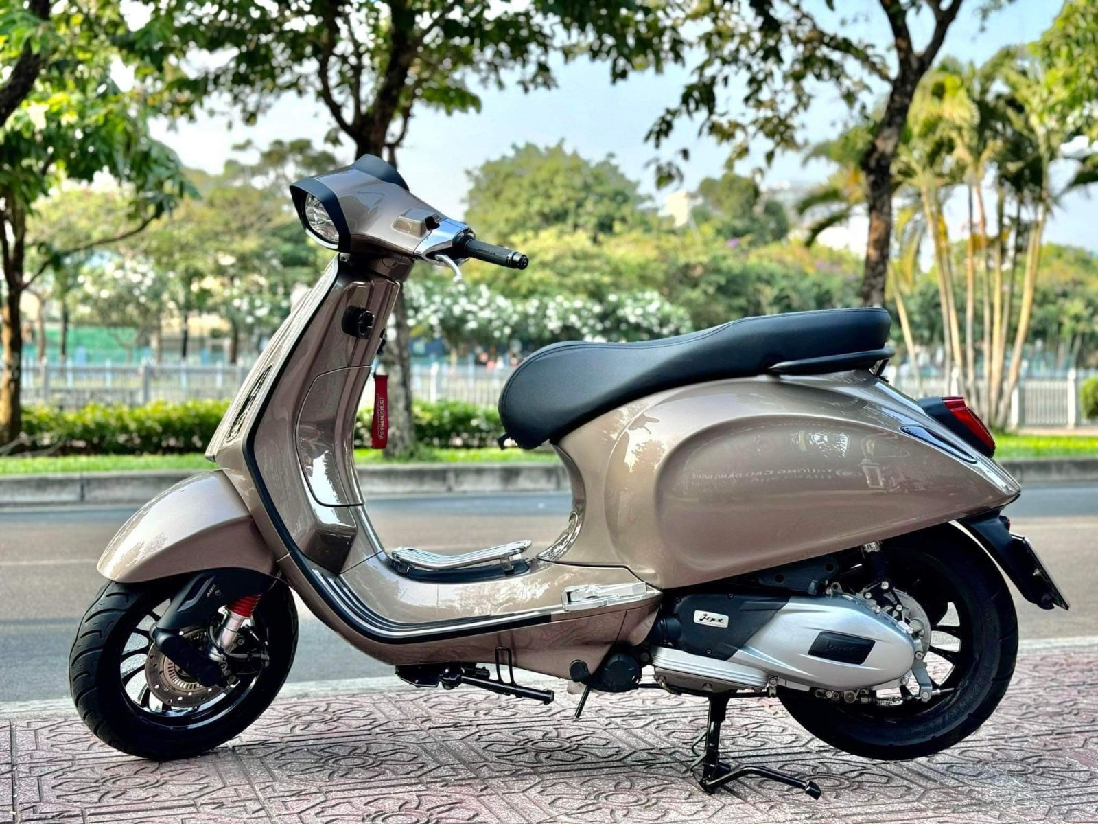 Xe Vespa Primavera