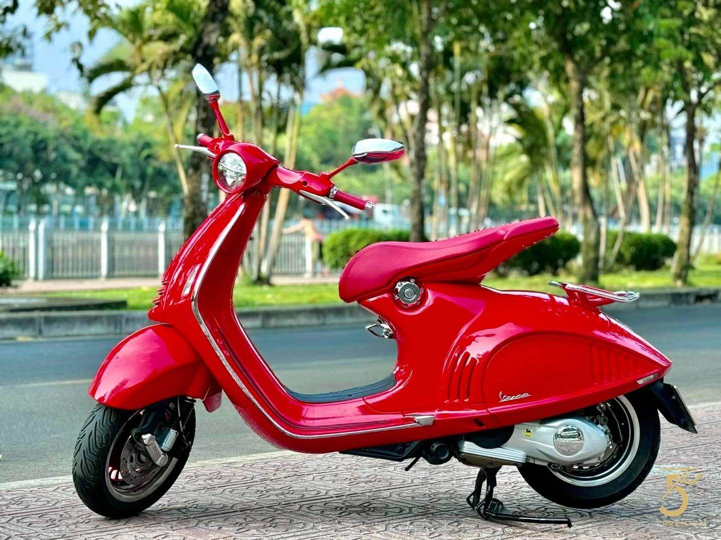 Kinh nghiệm chọn cửa hàng mua xe Vespa cổ