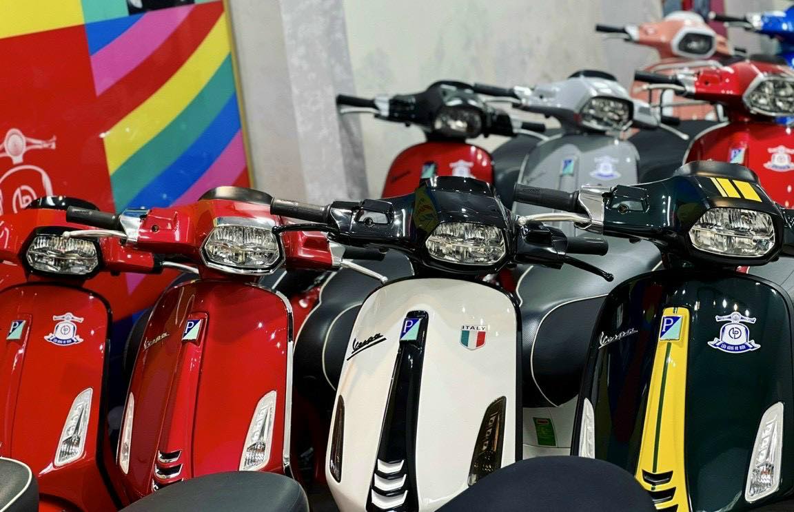 Mua Vespa Sprint giá tốt tại Tứ 5 Premium