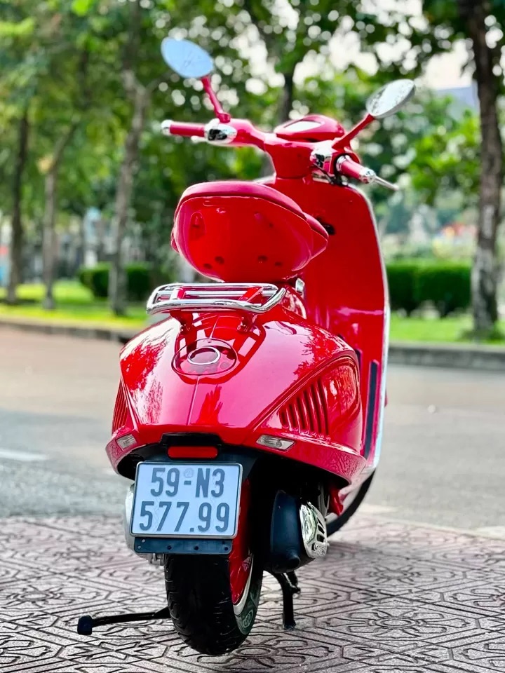 Mua Vespa biển số đẹp