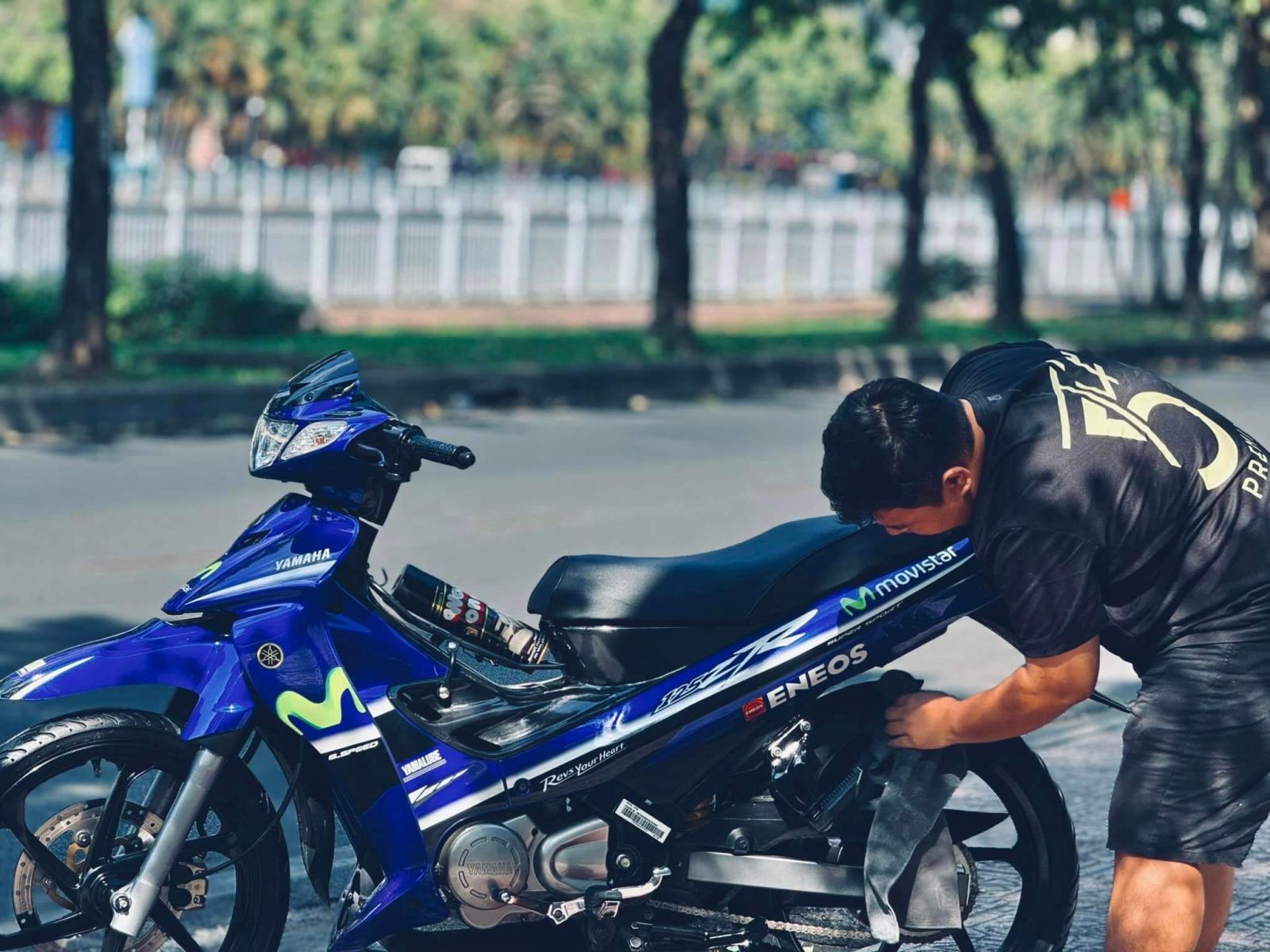 Những lưu ý quan trọng khi mua xe Yamaha 125ZR