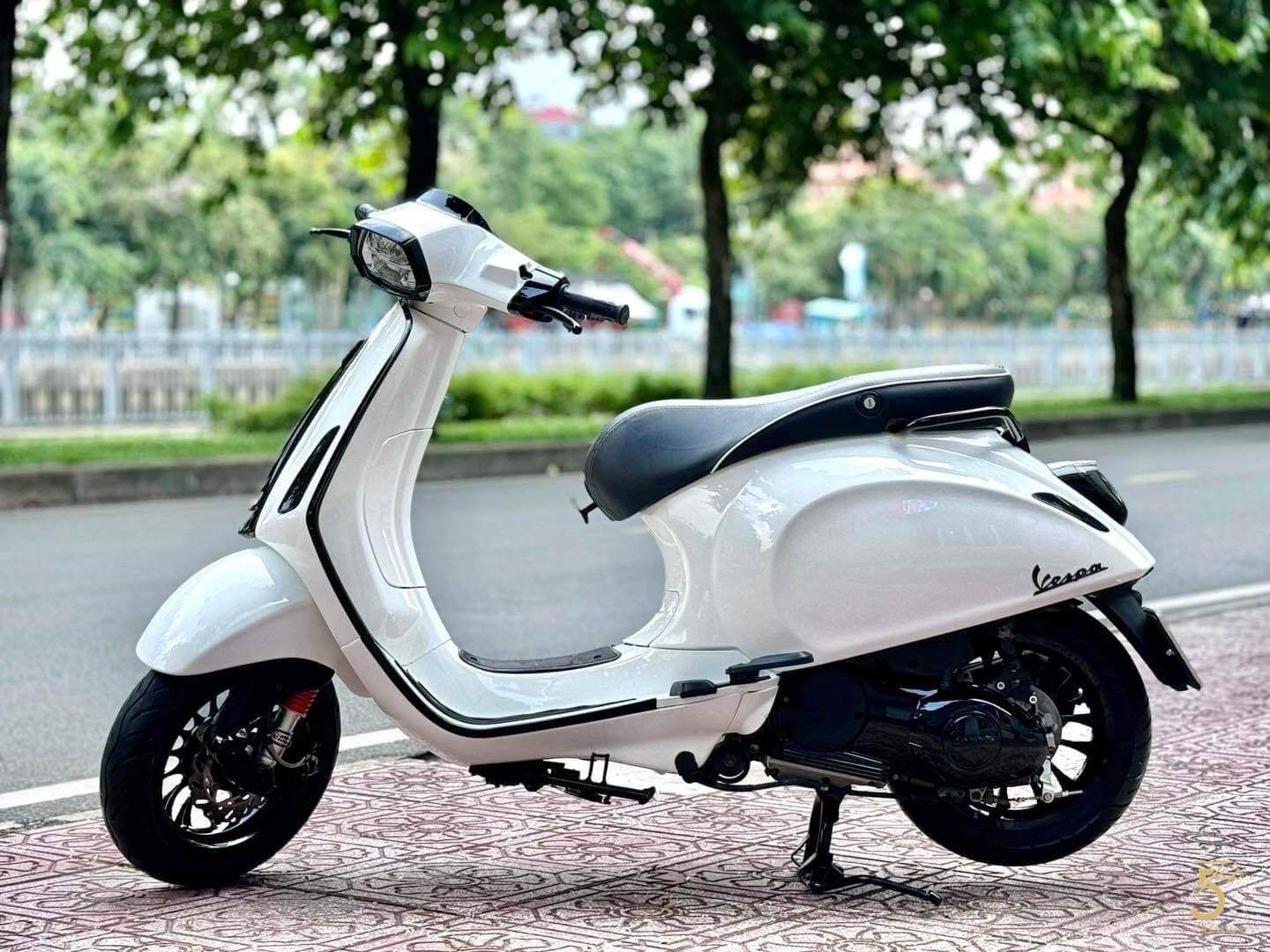 Vespa GTS 150