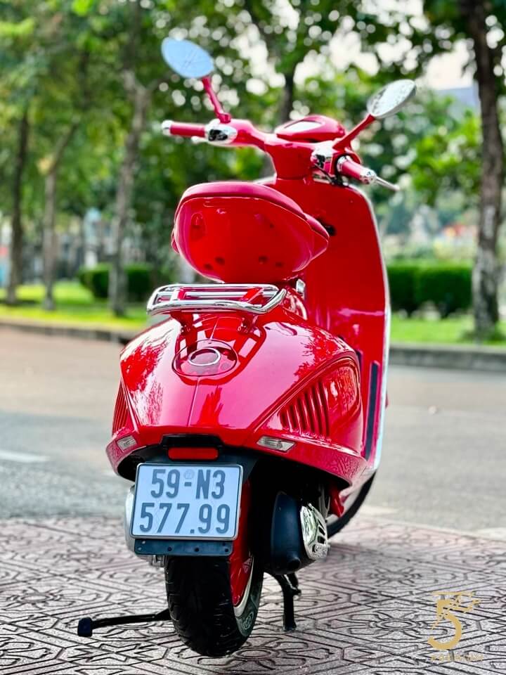 Vespa 946 BELLISSIMA 2015 biển số phát tài phát lộc, thịnh vượng bình an